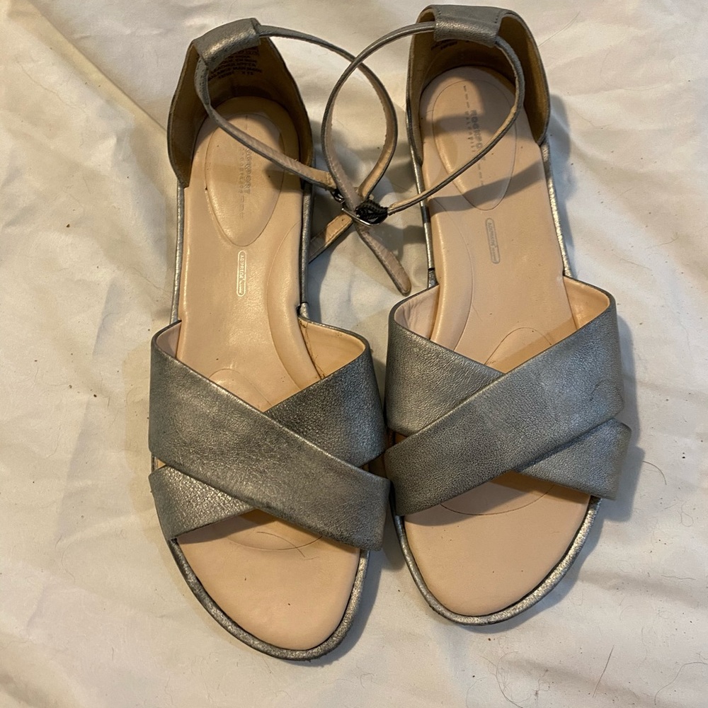 Sandals 👡 - Picture 2 of 5